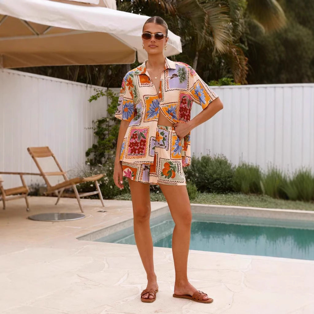 Damen Kurzarm-Hemd mit passender Shorts im floralem Design EB