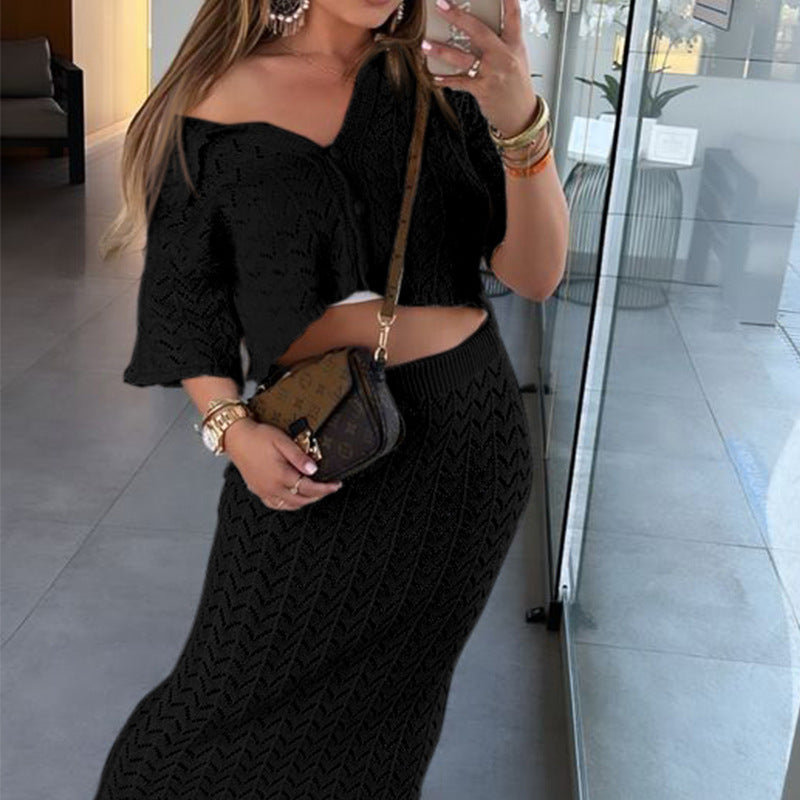 Damen Strick-Kleid mit hohen Seitenschlitzen und modischem Lochmuster EB