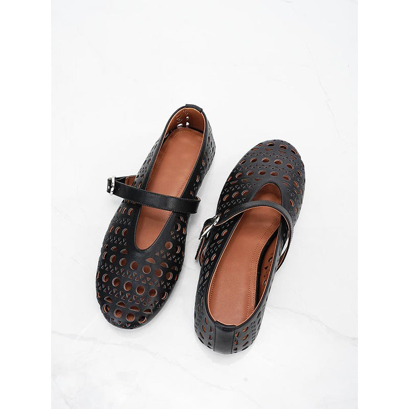 Damen Ballerinas mit perforiertem Design und verstellbarem Riemen EB