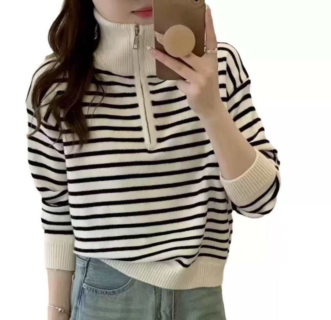 Damen Strickpullover mit kurzem Reißverschluss und modischem Streifenmuster EB