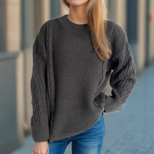 Damen Grobstrickpullover mit eleganten Zopfmuster und lässigem Schnitt EB