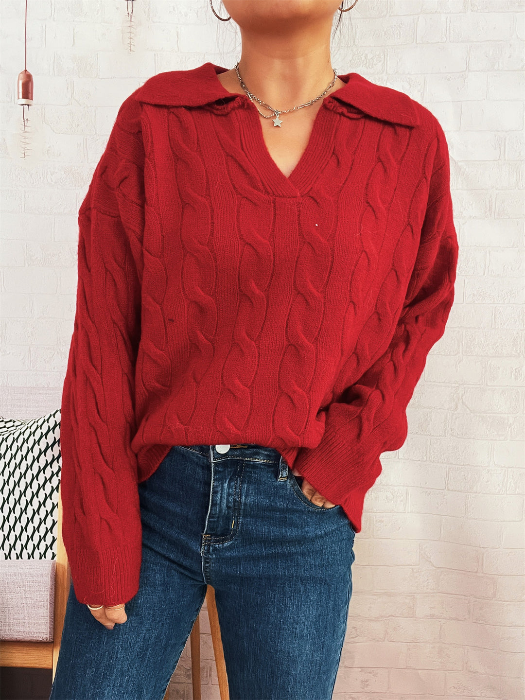 Damen Grobstrickpullover mit farbenfrohem Zopfdesign und klassischem Kragen EB