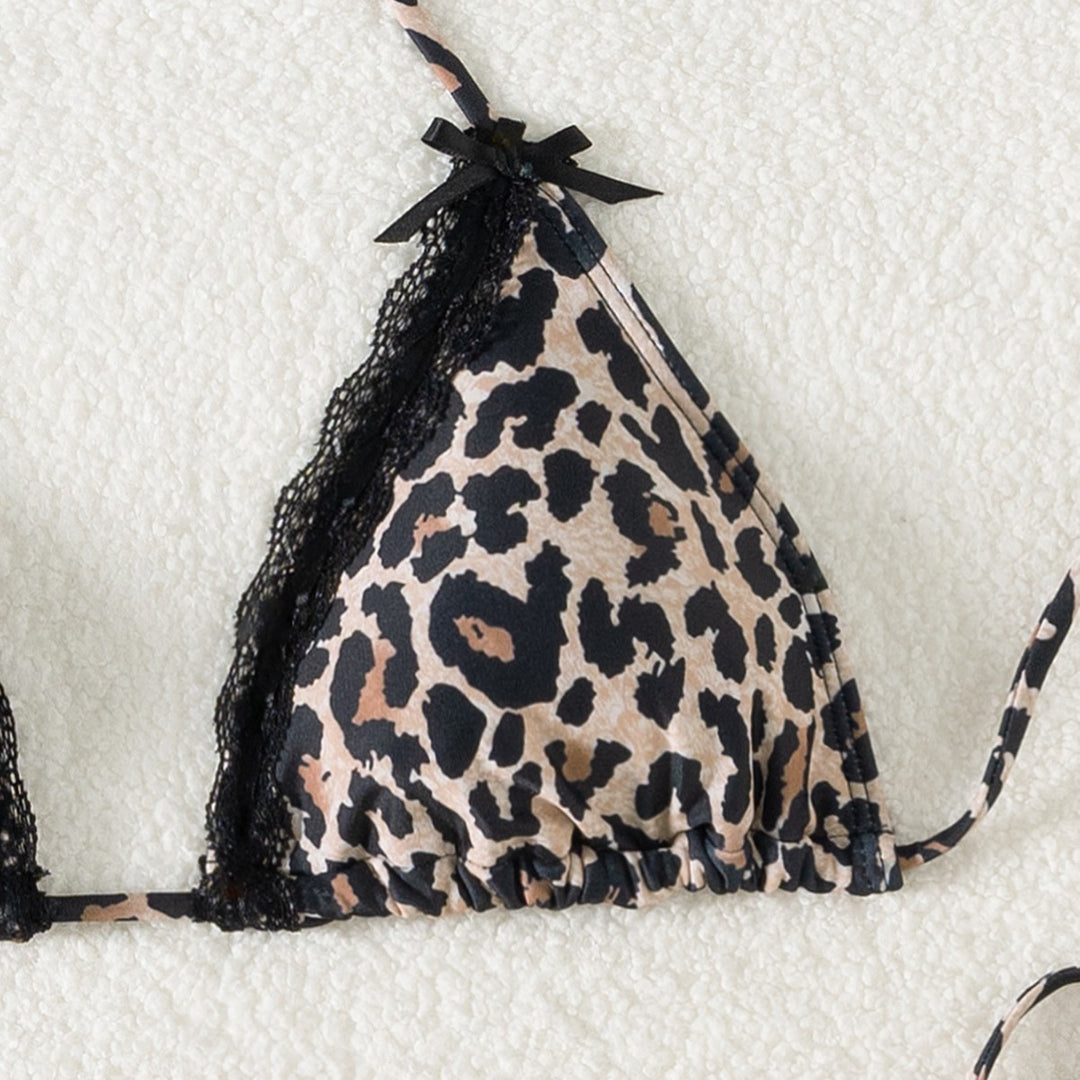 Damen Triangel-Bikini mit Spitzendetails und verstellbaren Trägern EB