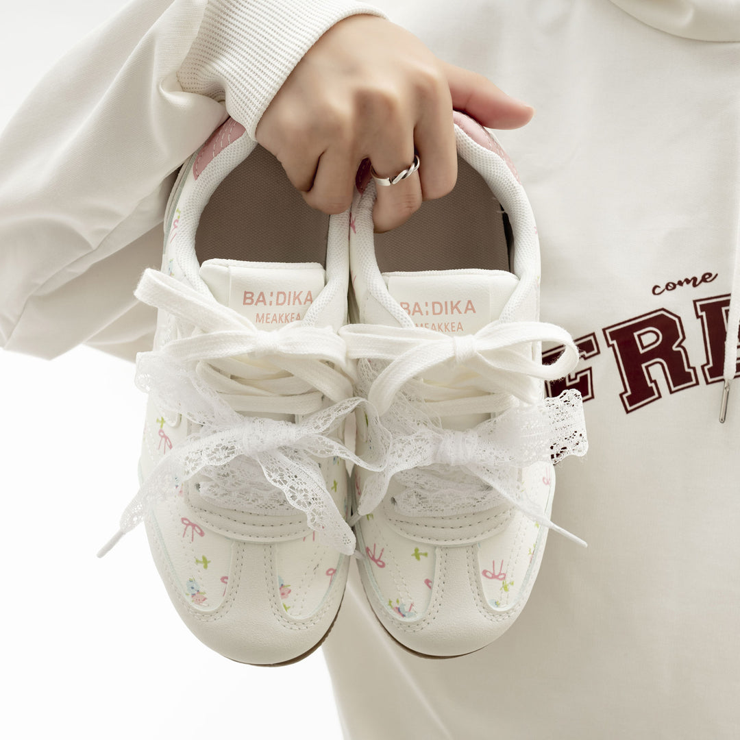 Damen Sneakers mit elastischem Schnürsystem und Komfort-Fußbett EB