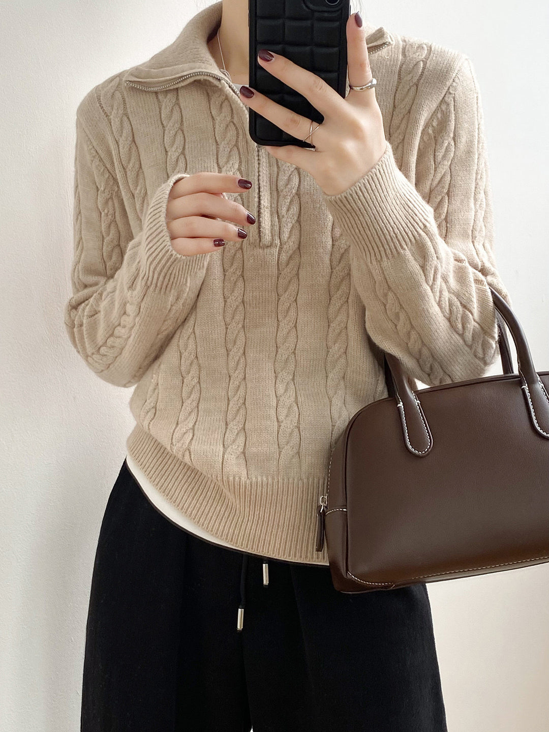 Damen Kuscheliger Strickpullover mit Stehkragen und Zopfdesign EB