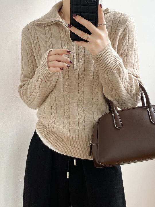 Damen Kuscheliger Strickpullover mit Stehkragen und Zopfdesign EB