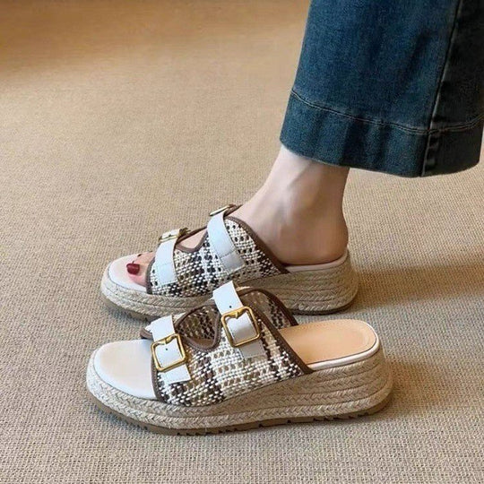 Damen Fashion Plateau-Pantoletten mit dekorativen Schnallen und ergonomischer Sohle EB