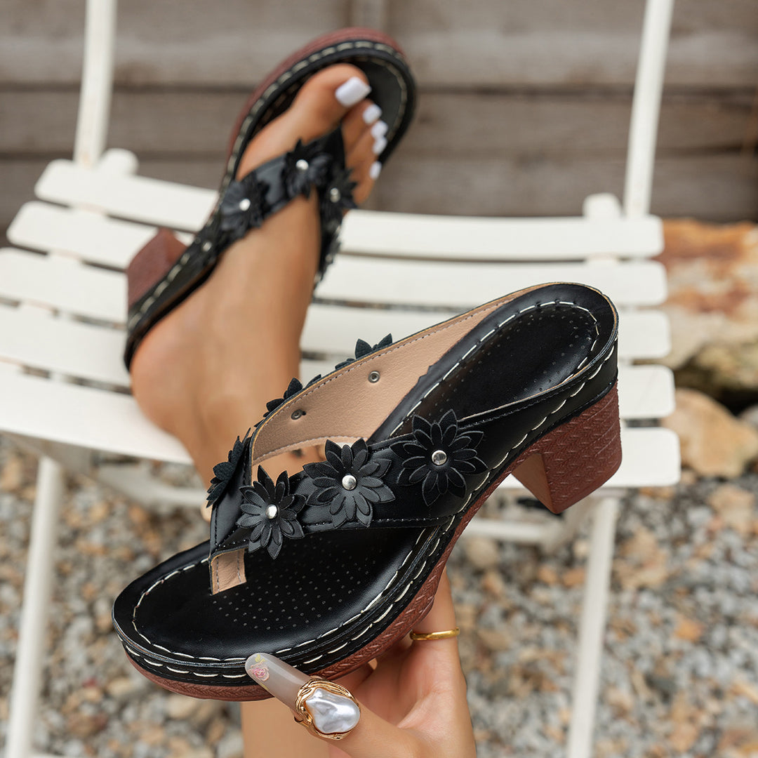 Damen Blumendekorierte Plateau-Sandalen EB