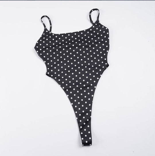 Damen Badeanzug mit hochgeschnittenem Design und verspieltem Polka-Dots-Muster EB