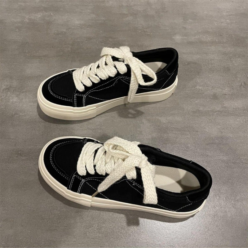Damen Sneakers im lässigen Skater-Design mit dicker Laufsohle EB