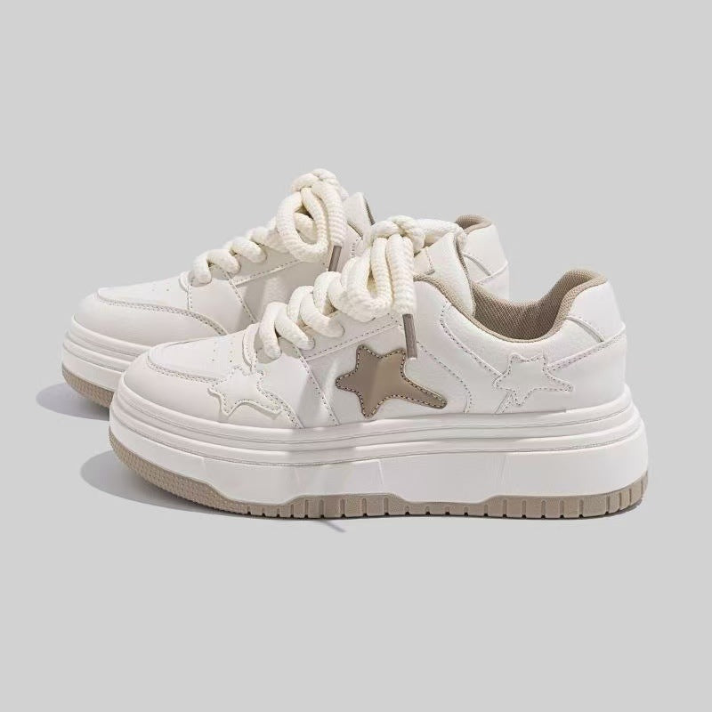 Damen Modische Chunky Sneakers mit dekorativen Sternenapplikationen EB