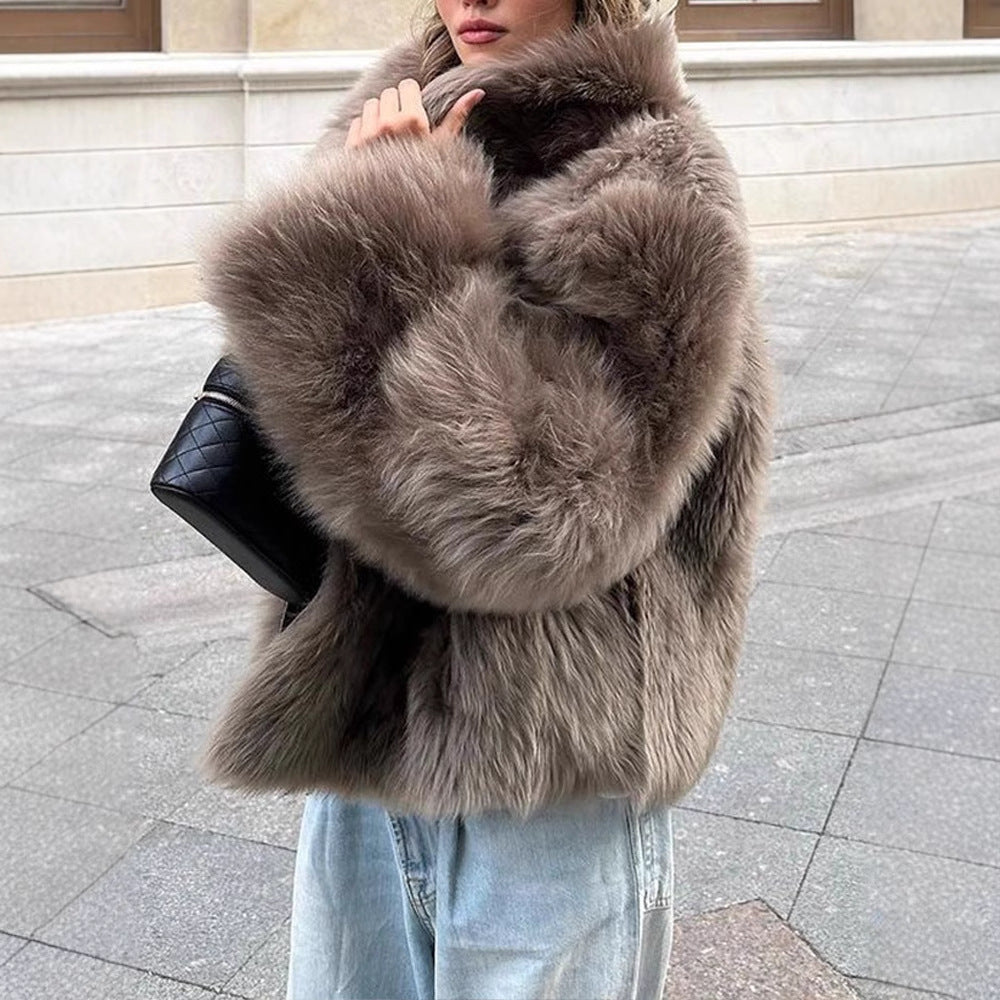 Damen Pelzjacke im modernen Oversize-Stil mit gemütlichem Kragen EB