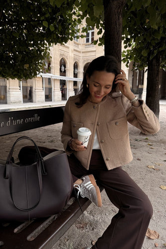 EB | Figurbetonte Bouclé-jacke Dekorative Knöpfe Raffiniert und Modern