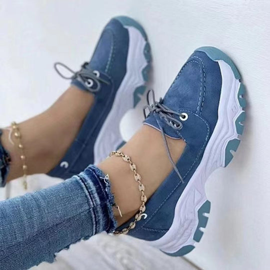Damen  sportliche Chunky-Sneaker mit leichter Dämpfung, profilierter Wellenlaufsohle und atmungsaktivem Canvas-Obermaterial EB