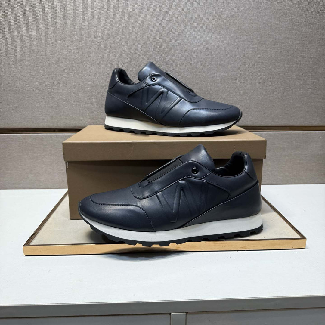 Damen Modische Slip-On Sneakers mit elastischem Einstieg und rutschfester Sohle EB