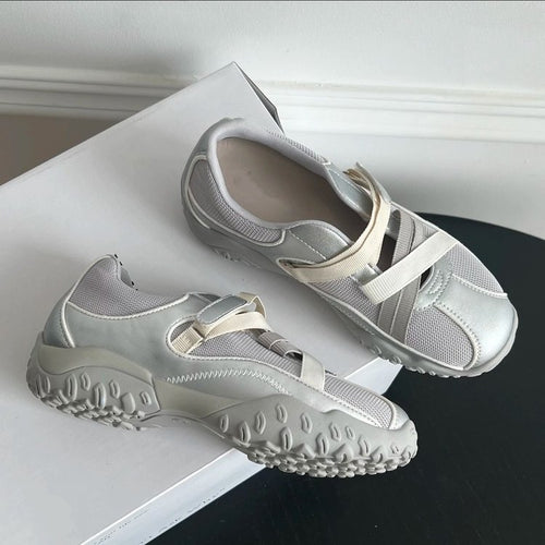 Damen Sportliche Trekking-Schuhe mit elastischem Schnürsystem und rutschfester Sohle EB