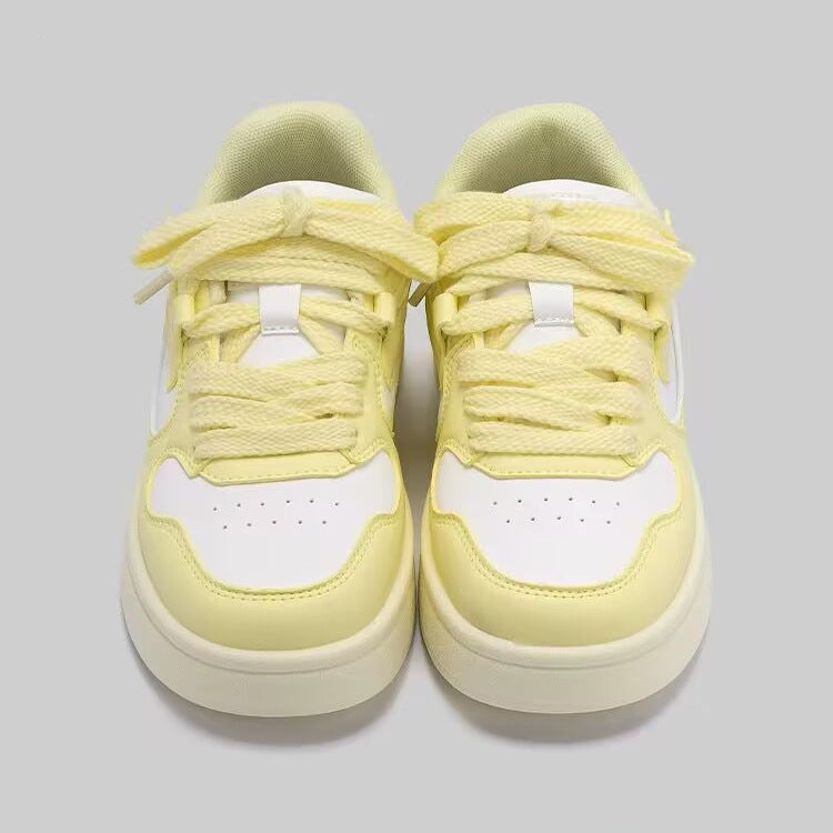Damen Sportliche Sneakers mit weichem Obermaterial und innovativer Dämpfung EB
