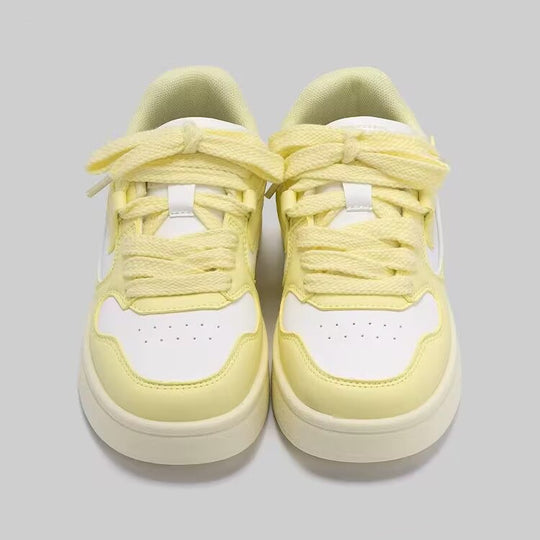 Damen Sportliche Sneakers mit weichem Obermaterial und innovativer Dämpfung EB