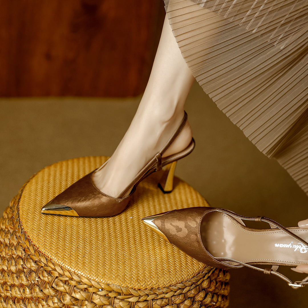 Damen Slingback-Pumps mit edlem Goldakzent EB
