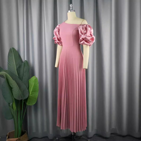 Damen elegantes Maxikleid mit asymmetrischem Schnitt und voluminösen Puffärmeln EB