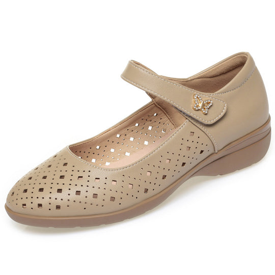 Damen Komfortable Ballerinas mit luftiger Lochmusterung und verstellbarem Riemen EB