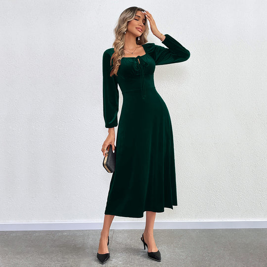 Damen elegantes Samt-Midikleid mit Binddetail am Bustier, taillierter Schnitt und seitlichem Oberschenkelschlitz Eichborn Berlin