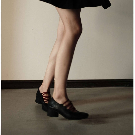 Damen Elegante Schnürschuhe mit ausgefallenem Design und hochkanntiger Zehenpartie EB