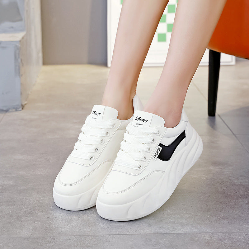 Damen Sneakers mit dämpfender Plattform und atmungsaktivem Obermaterial EB