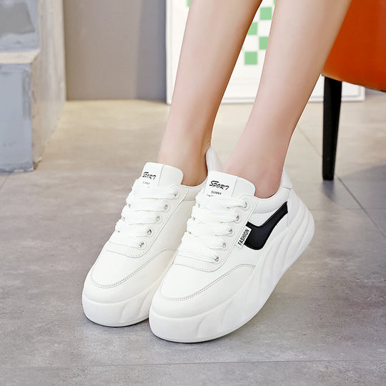 Damen Sneakers mit dämpfender Plattform und atmungsaktivem Obermaterial EB