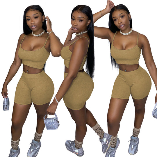 Damen Sportliches Set mit figurbetonendem Crop-Top und Shorts EB