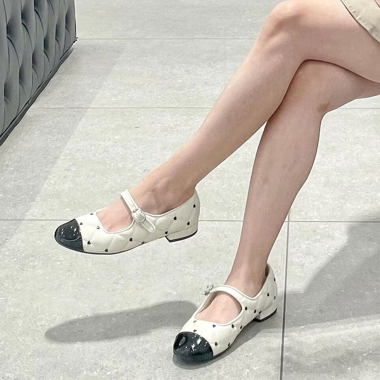 Damen Ballerinas mit dekorativem Herzdesign und patentierter Schuhspitze EB