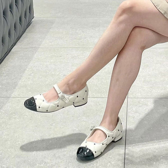 Damen Ballerinas mit dekorativem Herzdesign und patentierter Schuhspitze EB