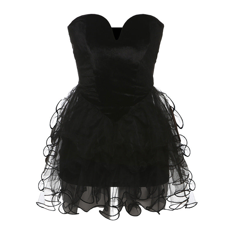 Damen Festliches Cocktailkleid mit Herz-Ausschnitt und voluminösem Rüschensaum EB