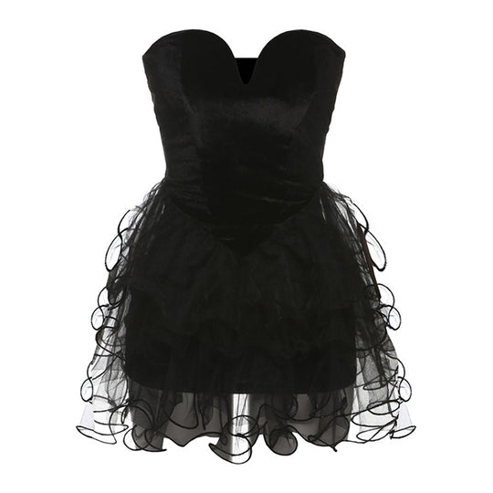 Damen Festliches Cocktailkleid mit Herz-Ausschnitt und voluminösem Rüschensaum EB