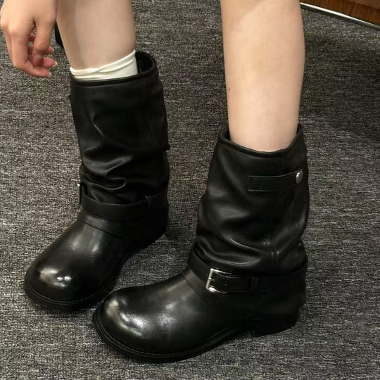 Damen modische Winterstiefel mit gerafftem Schaft und dekorativem Schnallenakzent EB