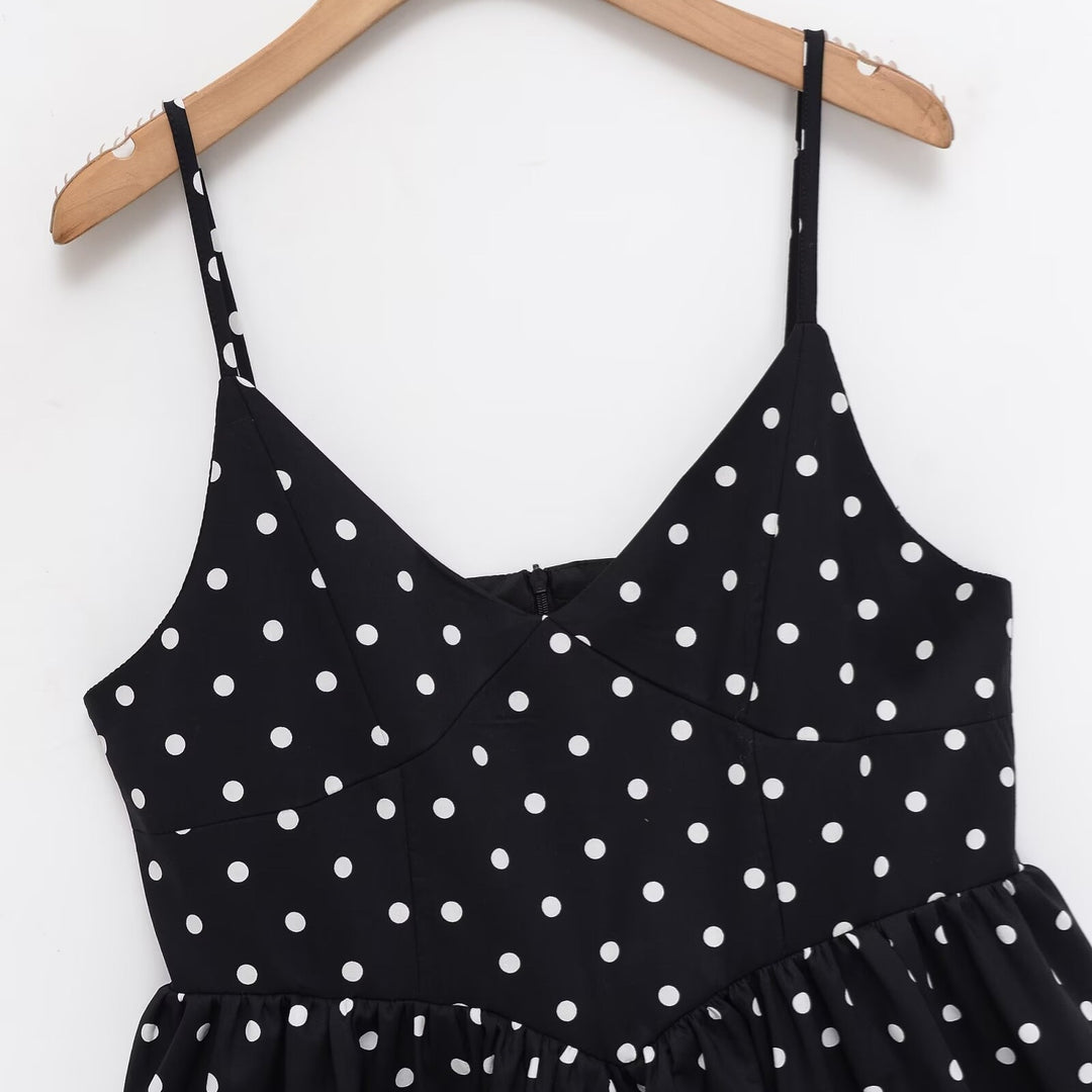 Damen Sommerliches Spaghettiträgerkleid mit verspieltem Punkte-Design und fließendem Schnitt EB