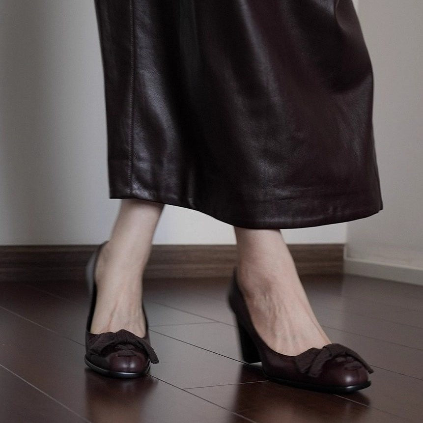 Damen elegante Pumps mit modischer Schleifenapplikation EB