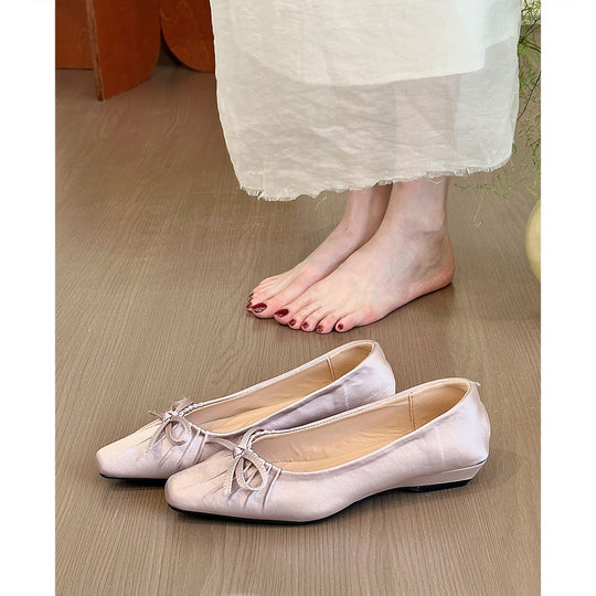 Damen Ballerina-Schuhe mit dekorativem Schleifenakzent und weicher Innensohle EB