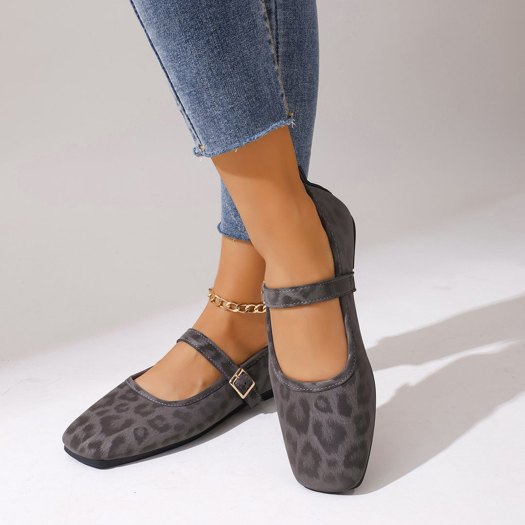 Damen Ballerinas mit trendigem Leopardenmuster und dekorativem Riemen EB