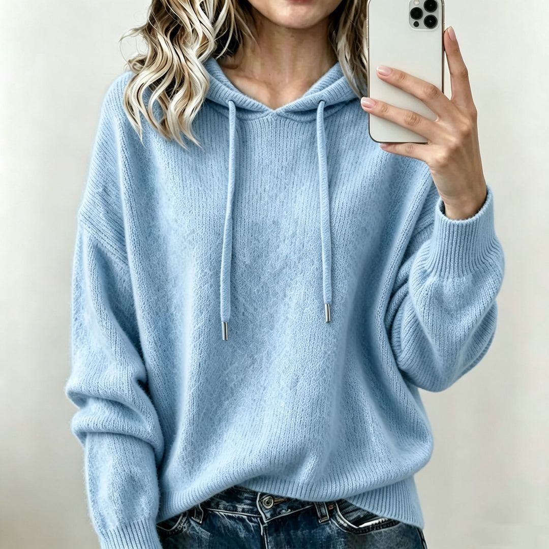 Damen Oversize Strickhoodie aus weichem Feinstrick mit Kordelzug EB