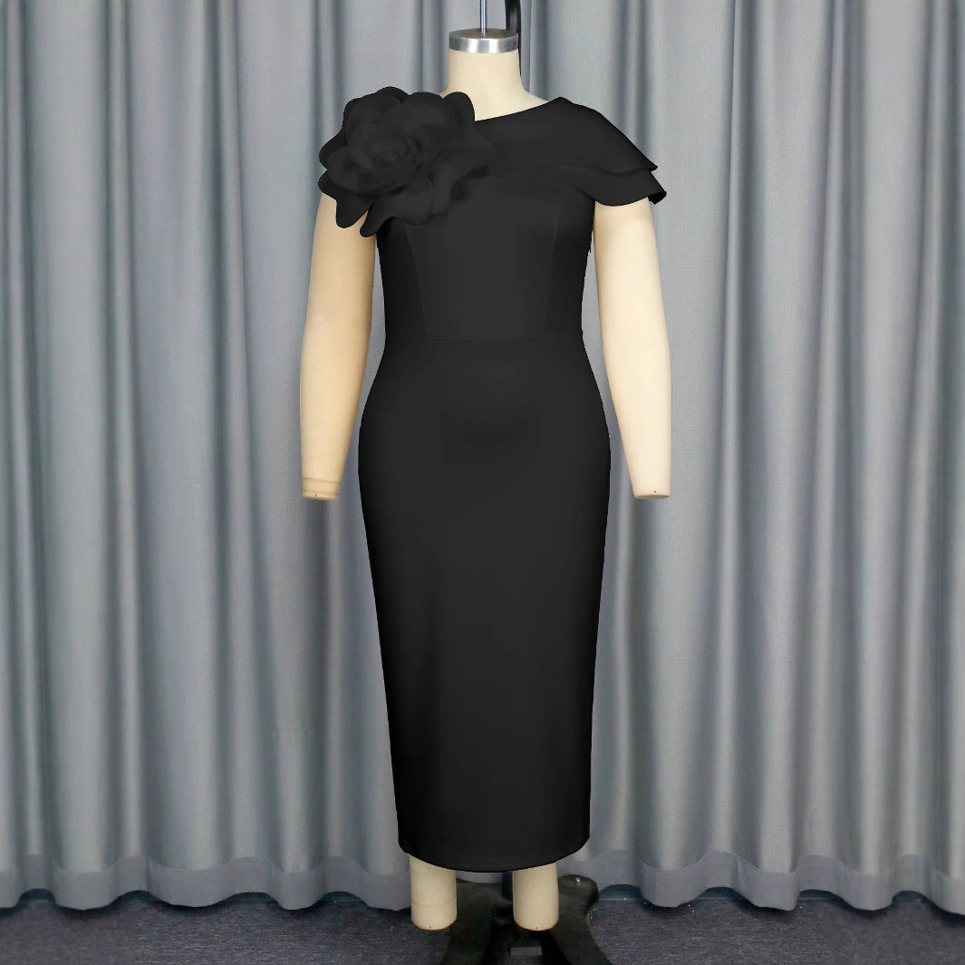 Damen figurbetontes Abendkleid mit 3D-Blumenapplikation EB