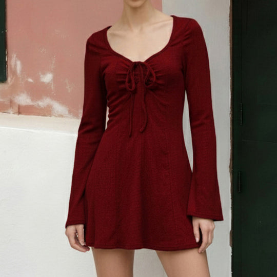 Damen elegantes Stretch-Minikleid mit Schnürbustier, taillierter A-Linie und Trompetenärmeln Eichborn Berlin