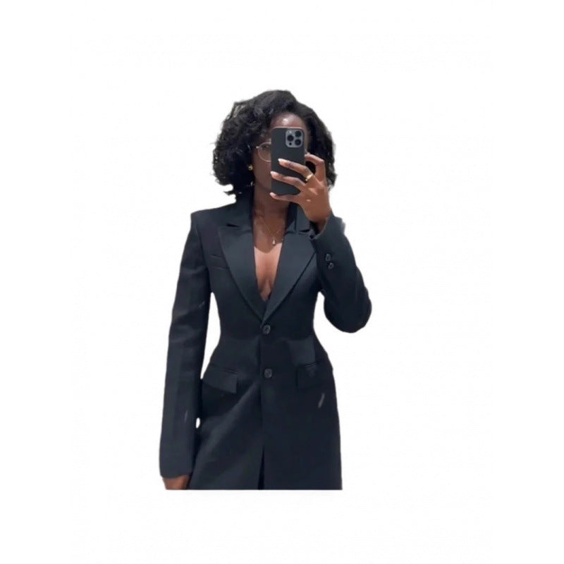 Damen Eleganter Longblazer mit schmaler Silhouette und klassischen Details EB