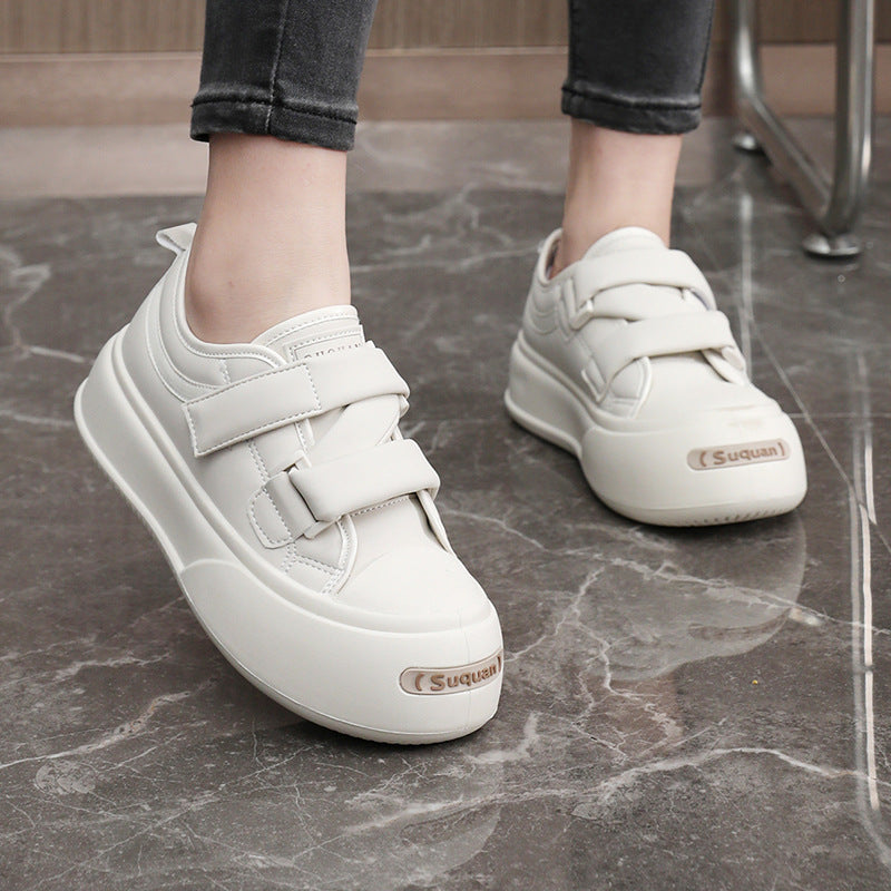 Damen Sneakers mit praktischem Klettverschluss und modernem Design EB