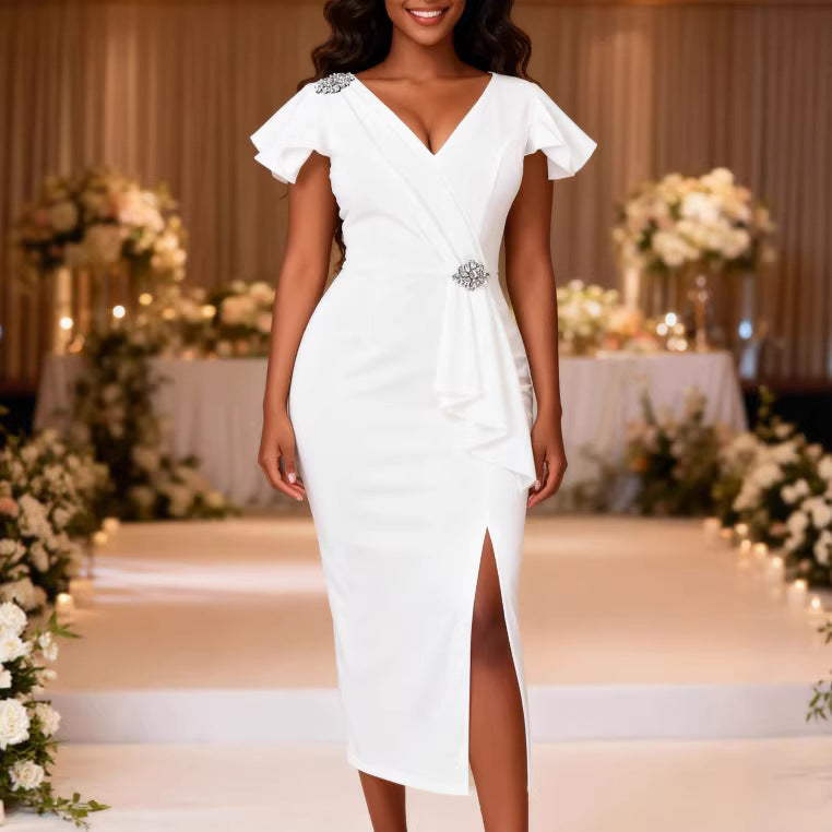 Damen Elegantes Abendkleid mit figurbetonender Silhouette EB