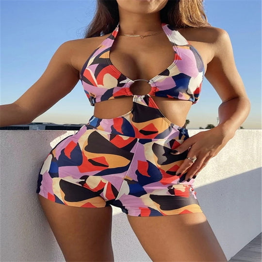 Damen Badeanzug mit hohem Beinausschnitt und raffiniertem Cut-Out EB