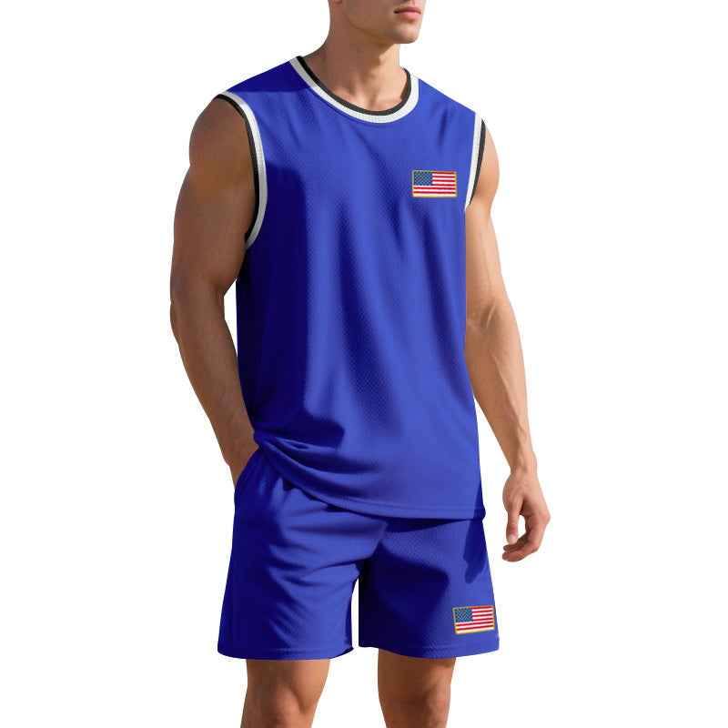Herren Sportliches Trainingsset mit atmungsaktivem Mesh-Gewebe und modernen Flaggen-Details EB