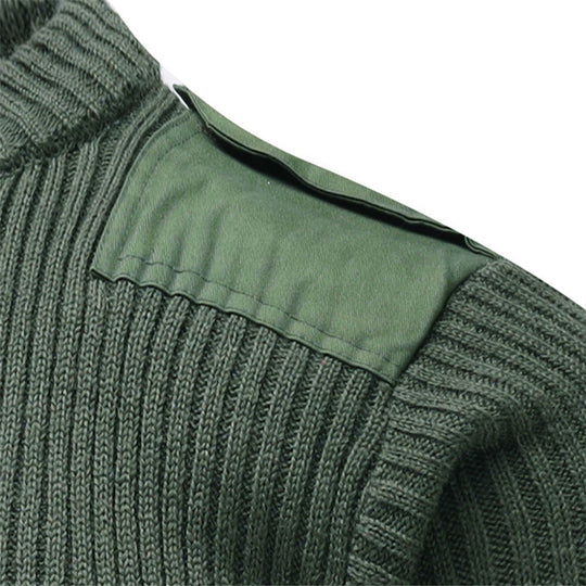 Herren Strickpullover mit V-Ausschnitt und dekorativen Schulterdetails EB