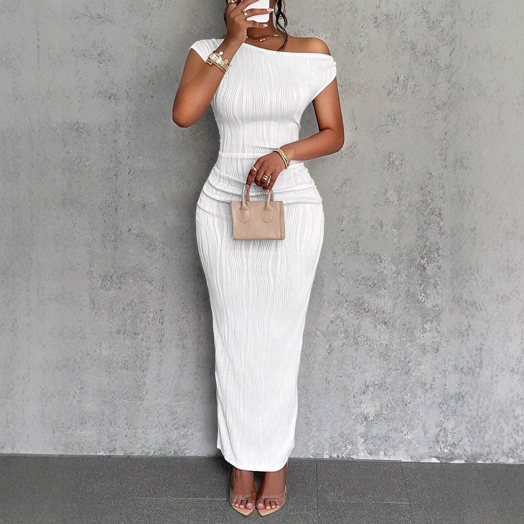Damen Maxikleid mit einzigartiger Rippstruktur und asymmetrischem Ausschnitt EB
