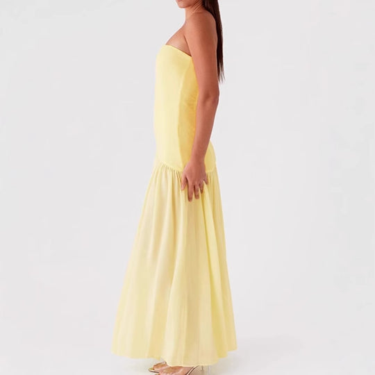 Damen Elegantes trägerloses Maxikleid mit hohem Schlitz und fließendem Stoff EB